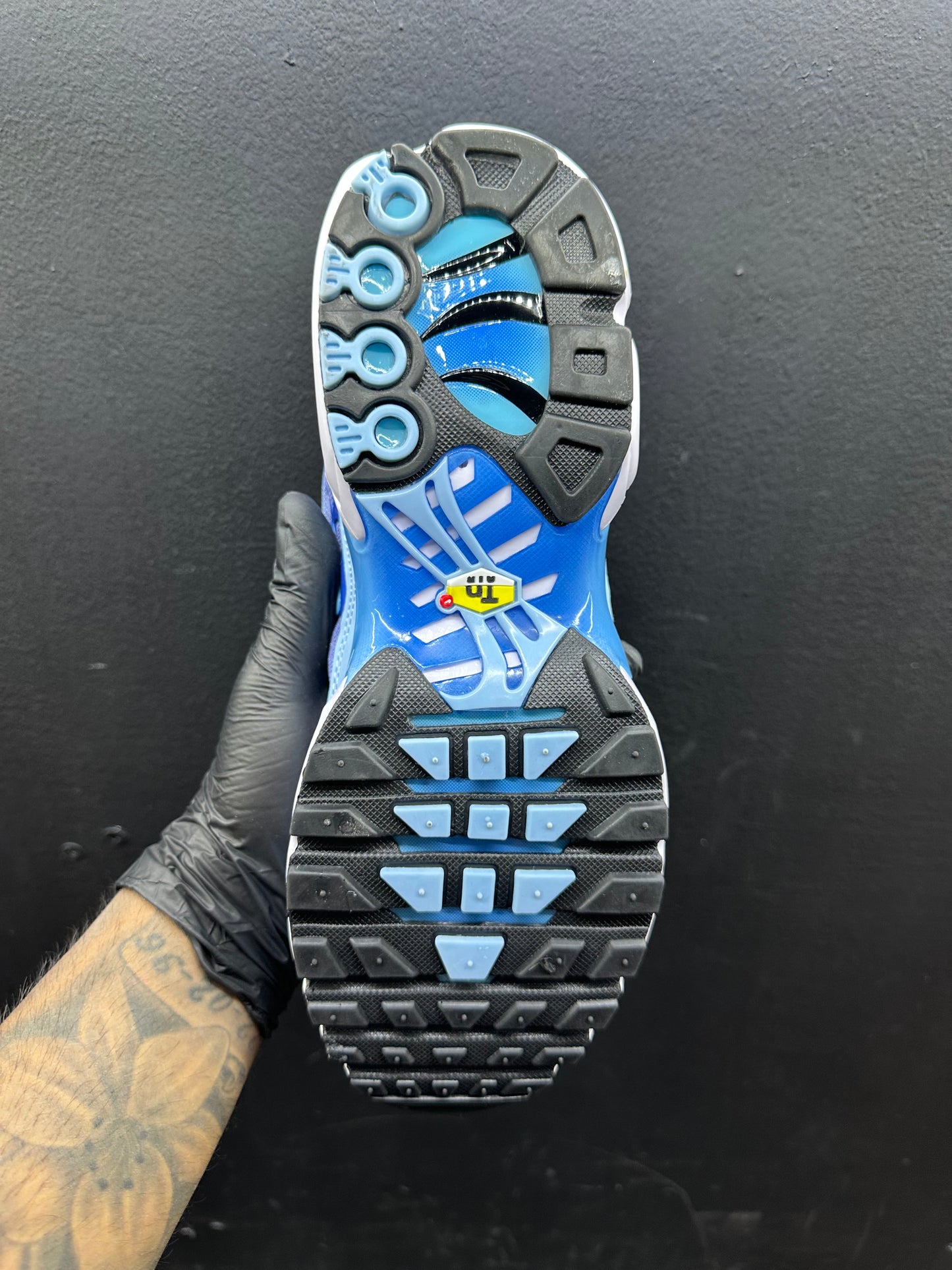 Air max tn baby blue