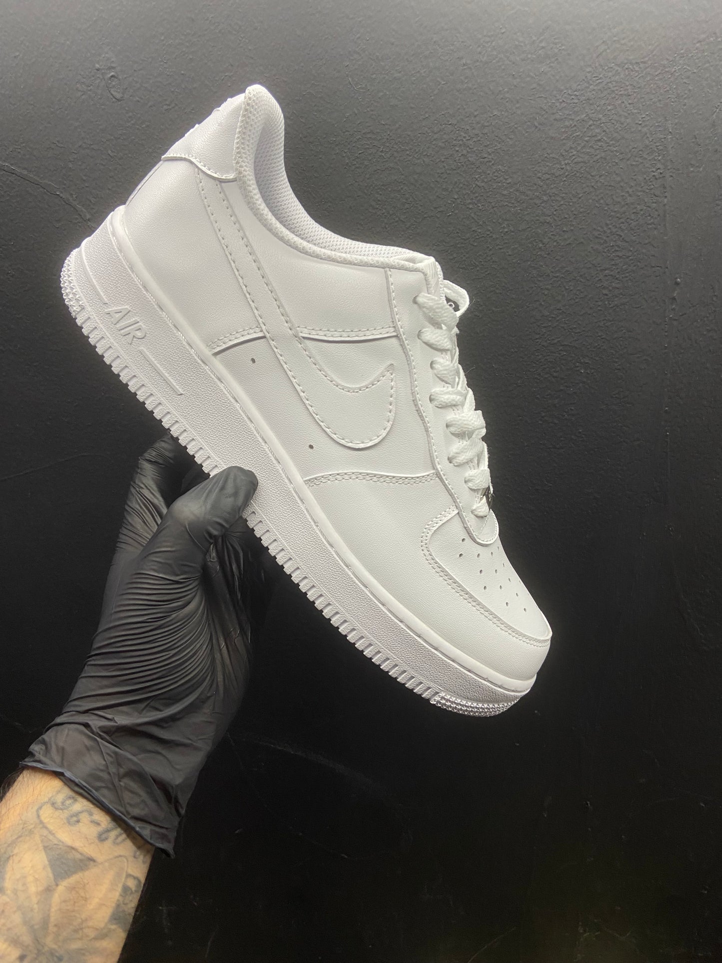 Nike airforce 1 all white