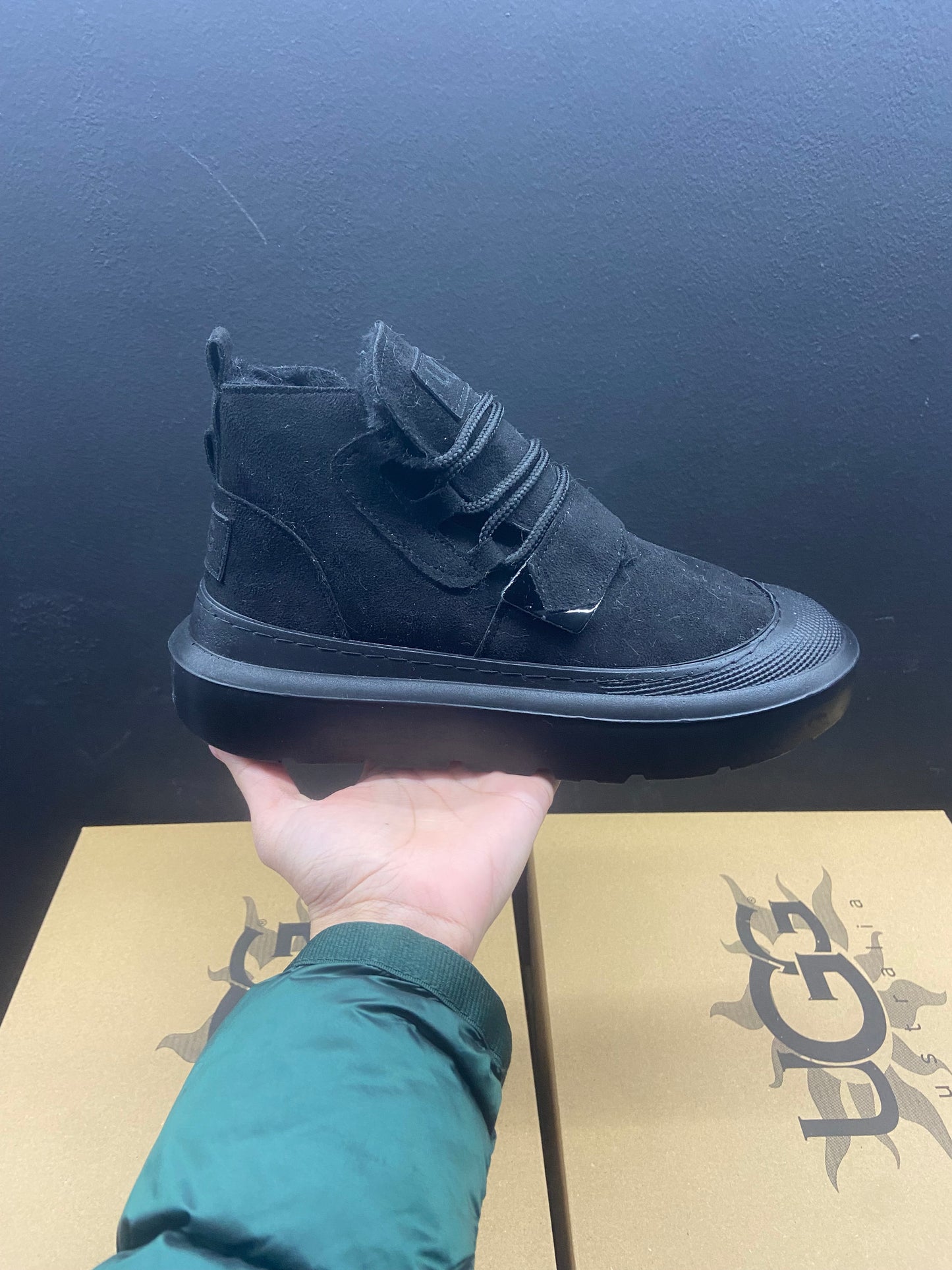 Ugg