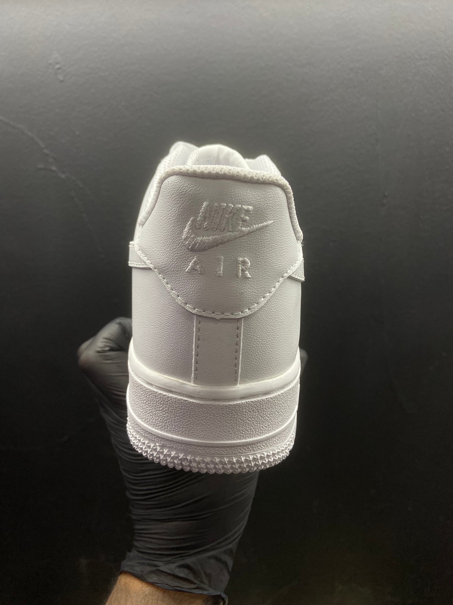 Nike airforce 1 all white