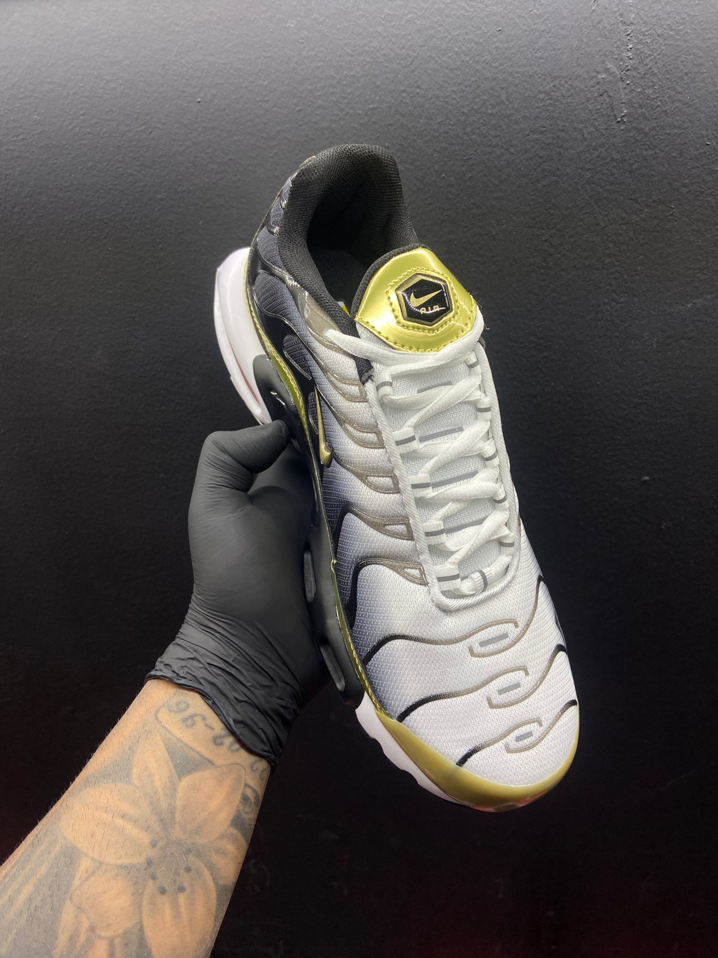 Air max TN Gold