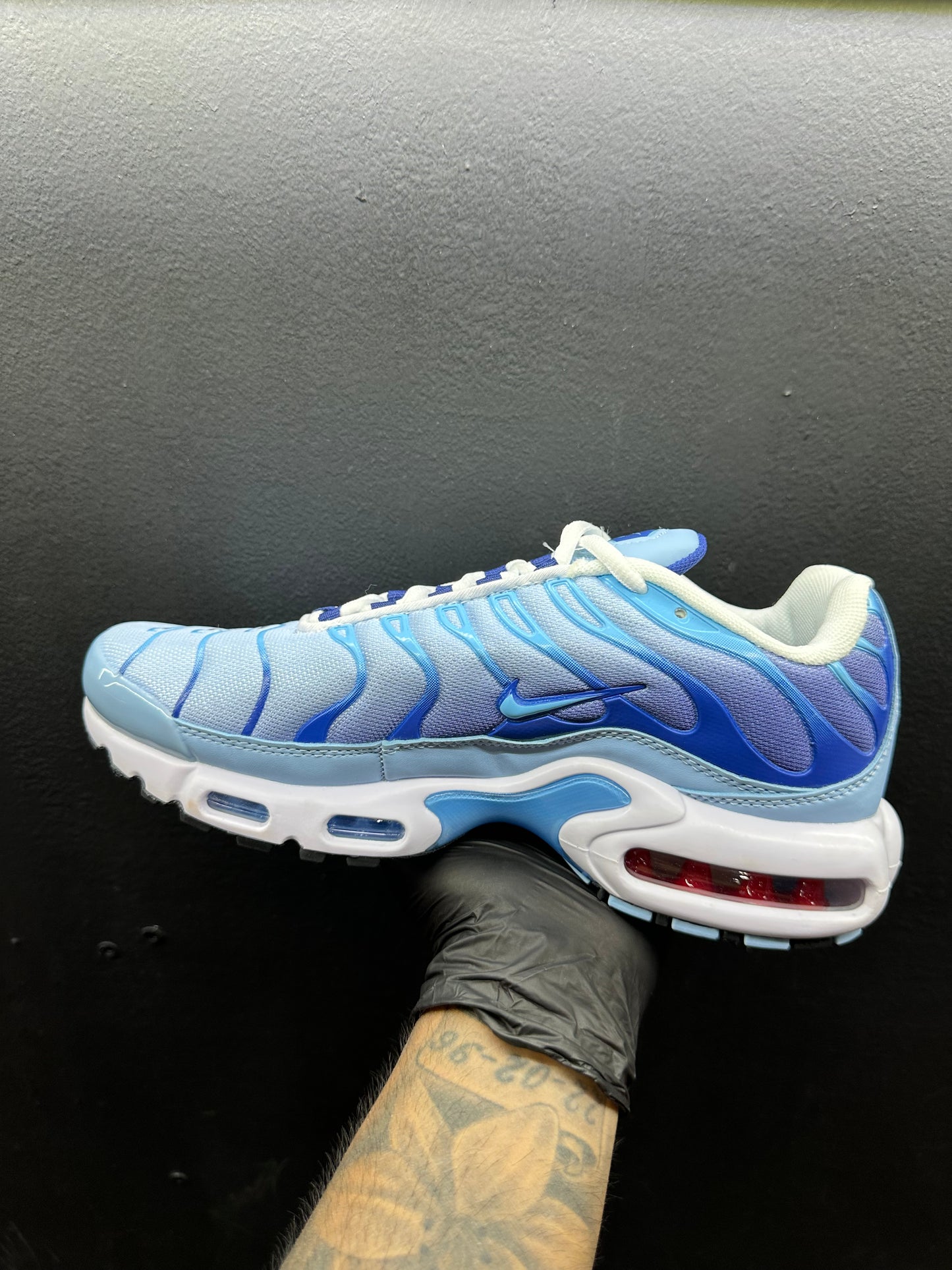 Air max tn baby blue