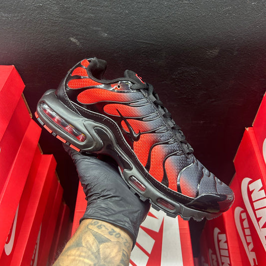 Air max tn university