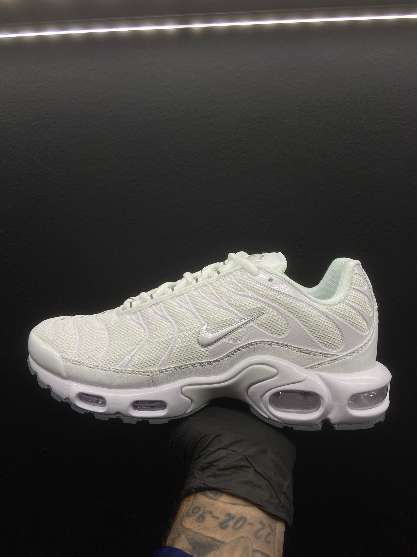 Air max Tn white