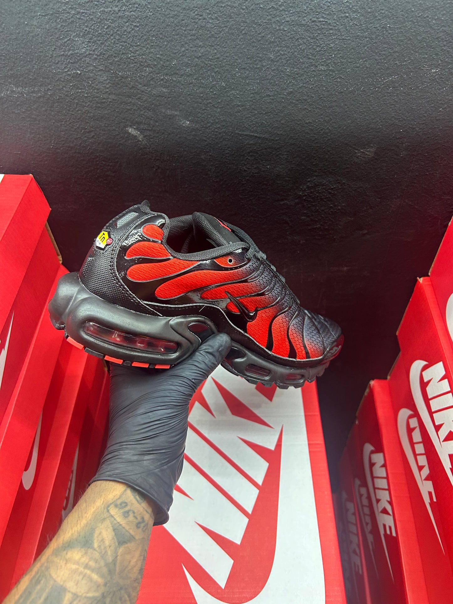 Air max tn university
