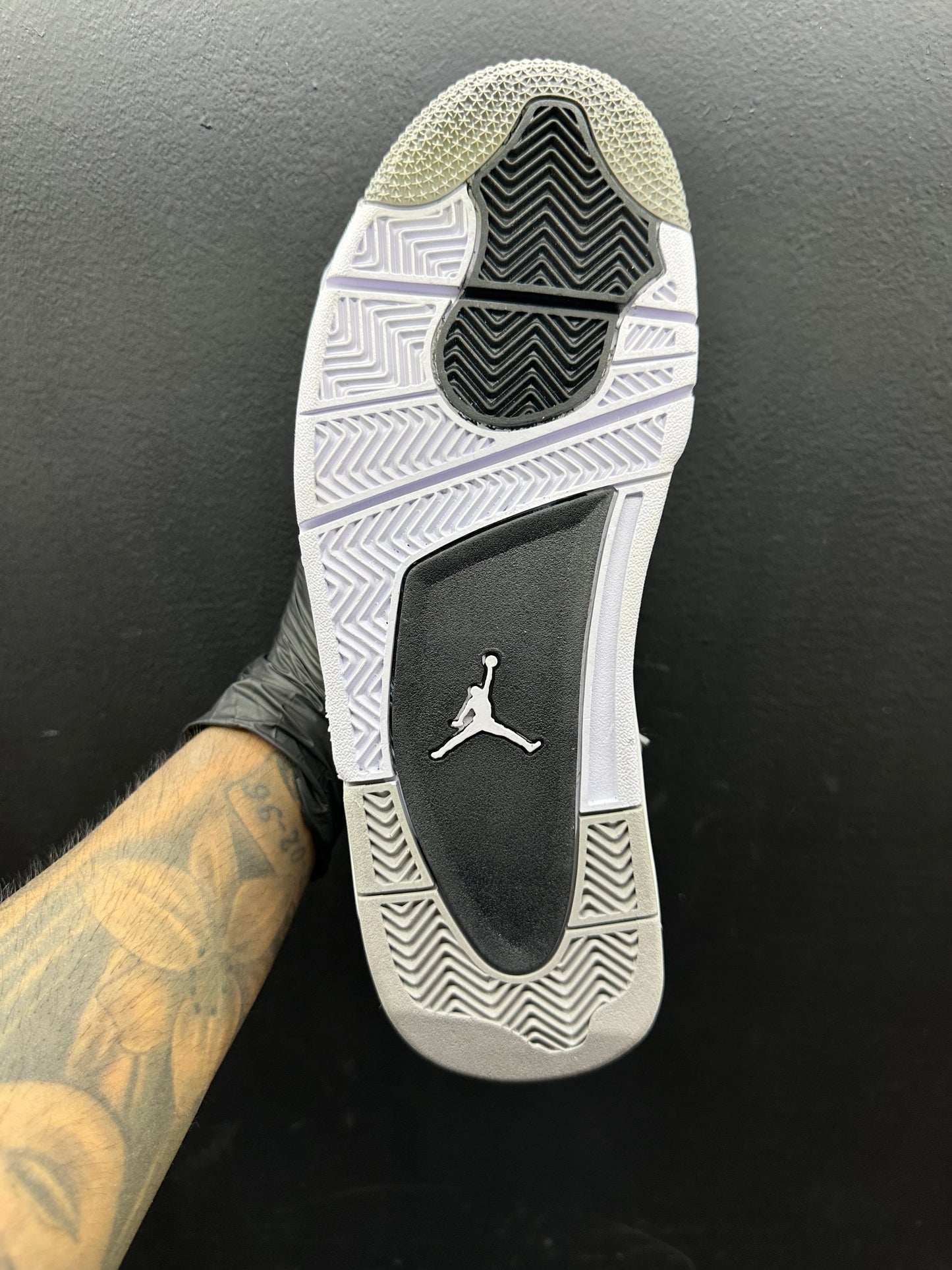 Jordan 4
