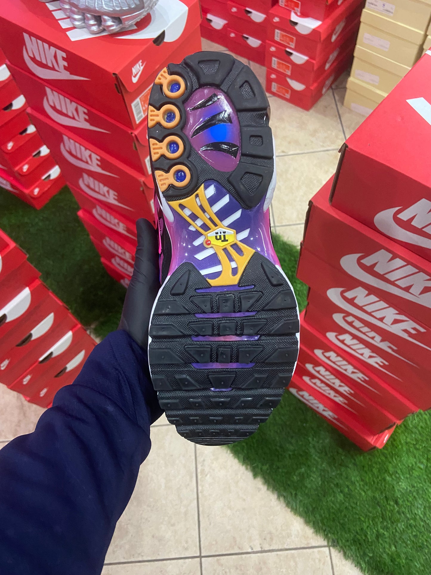 NIKE TN BARCELONA