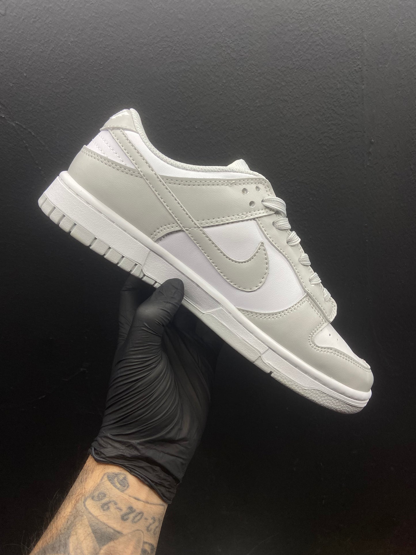 SB Dunk Low Grey