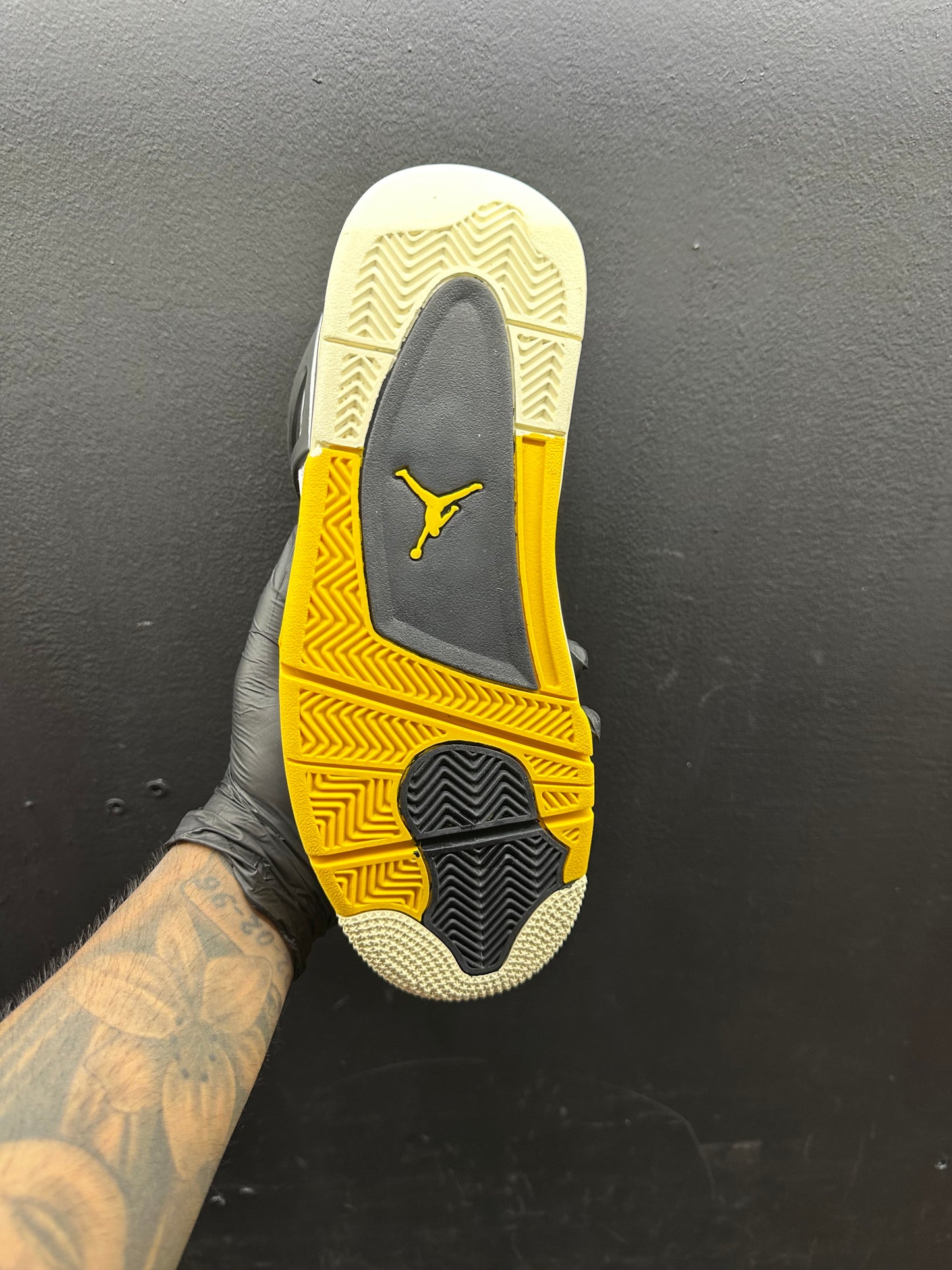 Jordan 4