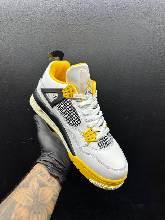 Jordan 4