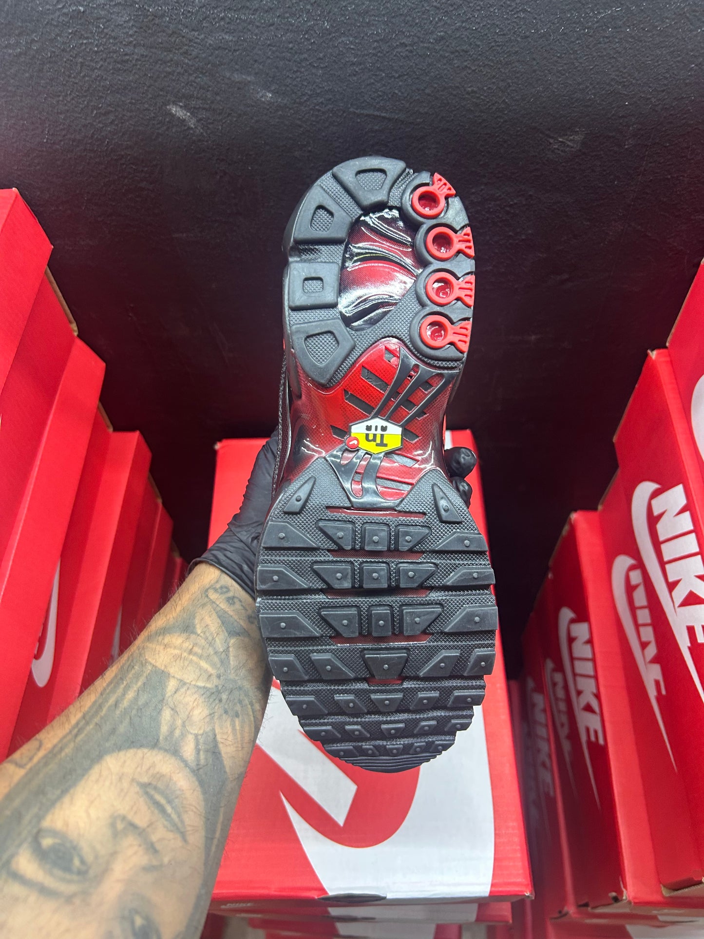 Air max tn university