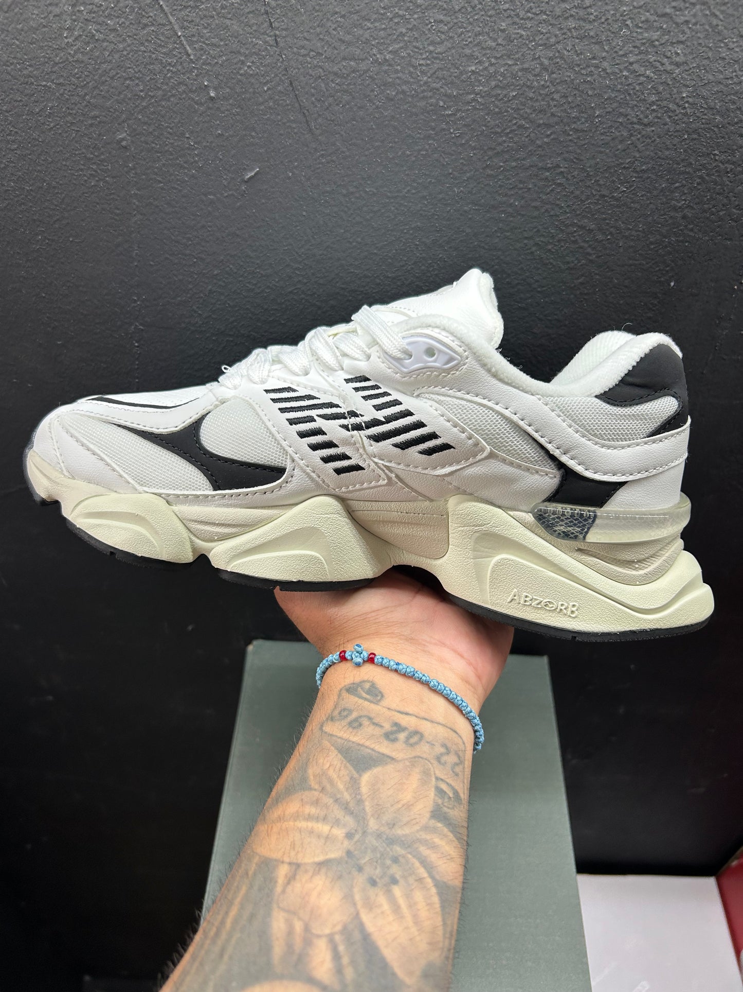 New balance 9060