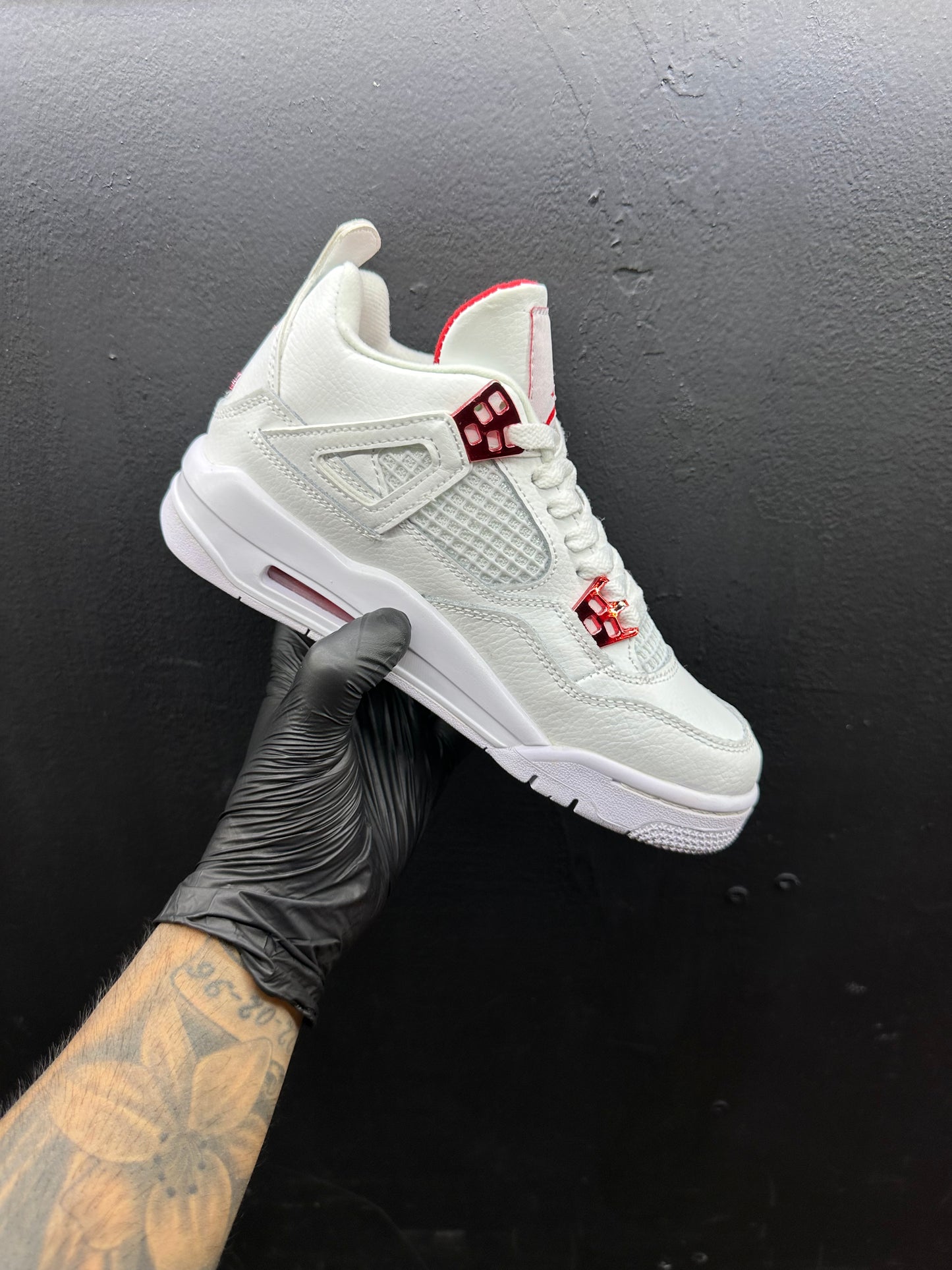 Jordan 4