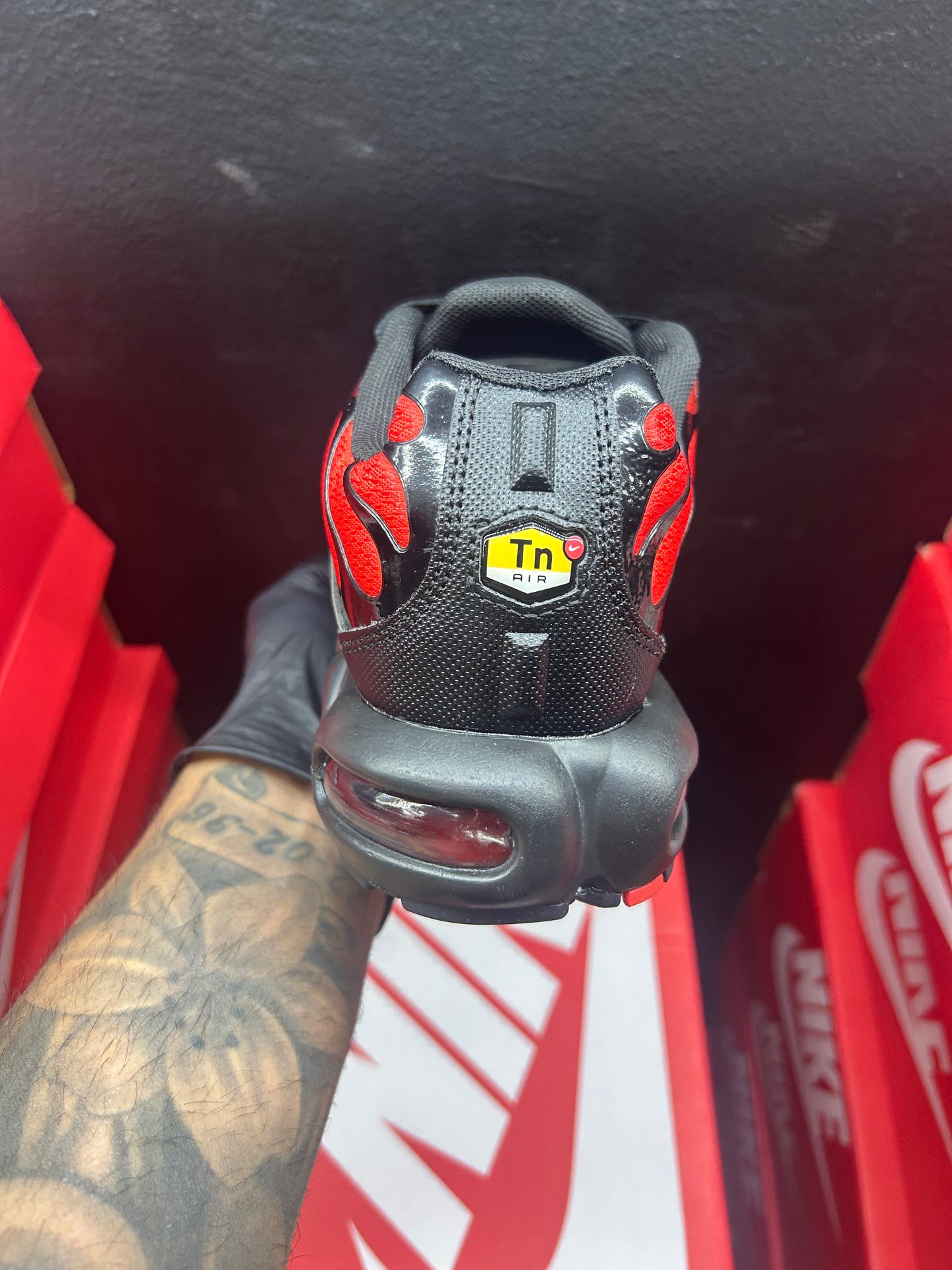 Air max tn university