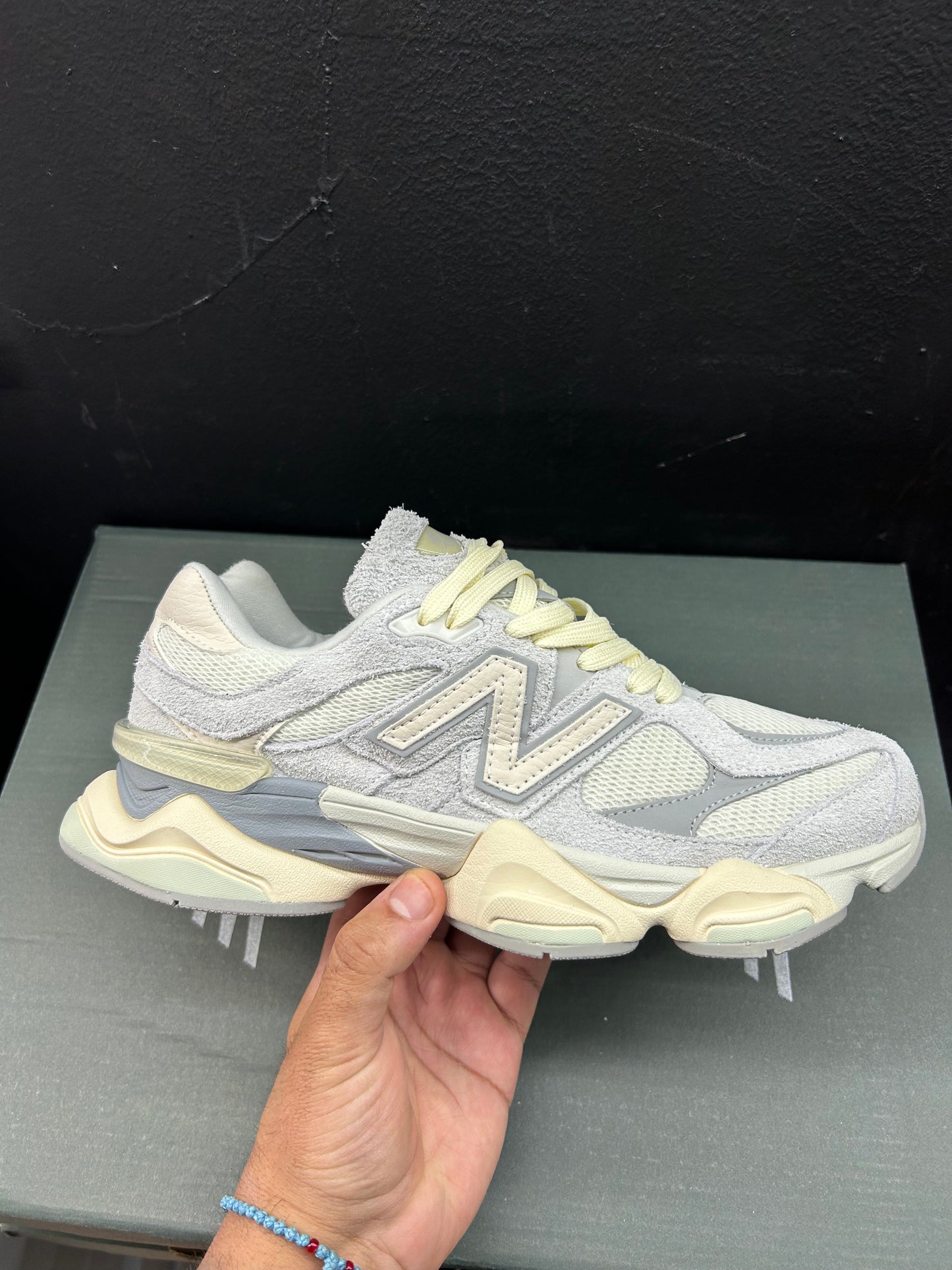 New balance 9060