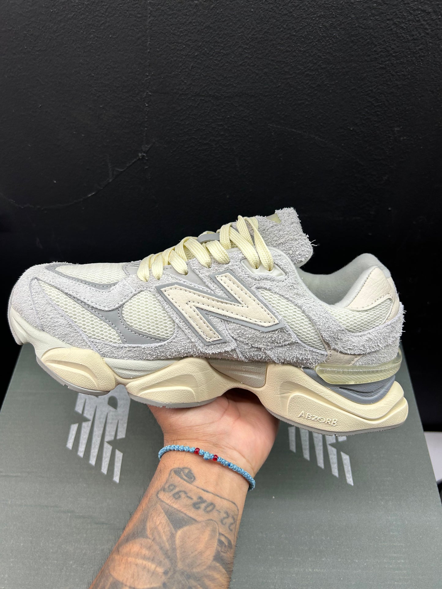 New balance 9060