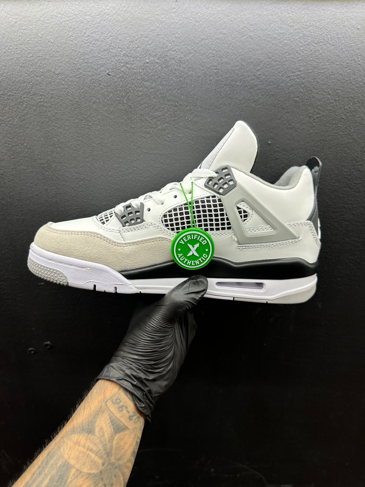 Jordan 4